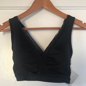 Victoria Sport sports bra